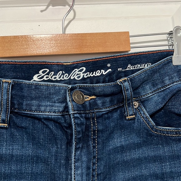 Eddie Bauer Boyfriend Rolled Shorts size 6 - Picture 3 of 9